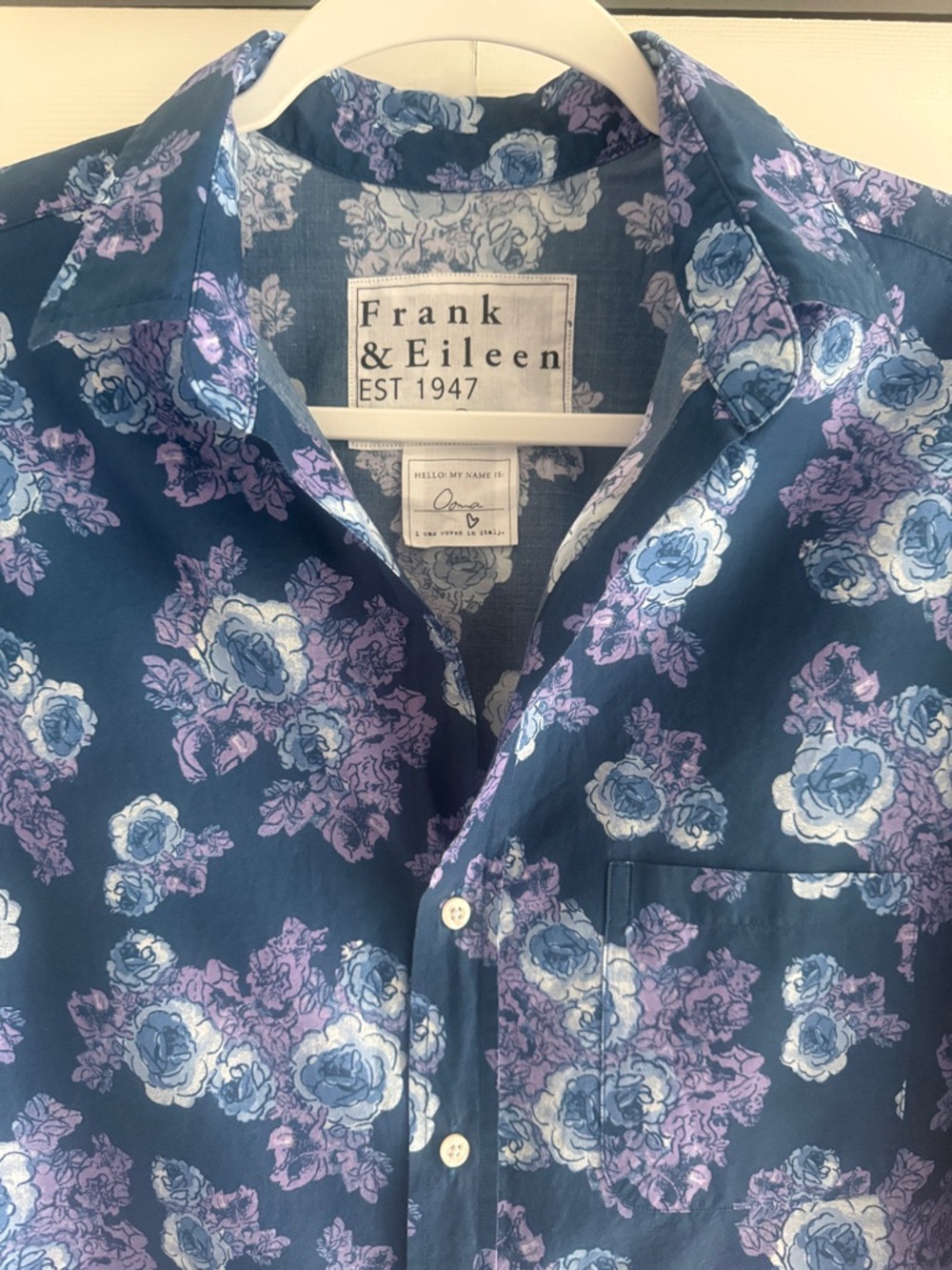 Frank & Eileen Oona Continuous Sleeve
Button Up in Blue/Purple Floral - Large - Picture 6 of 11